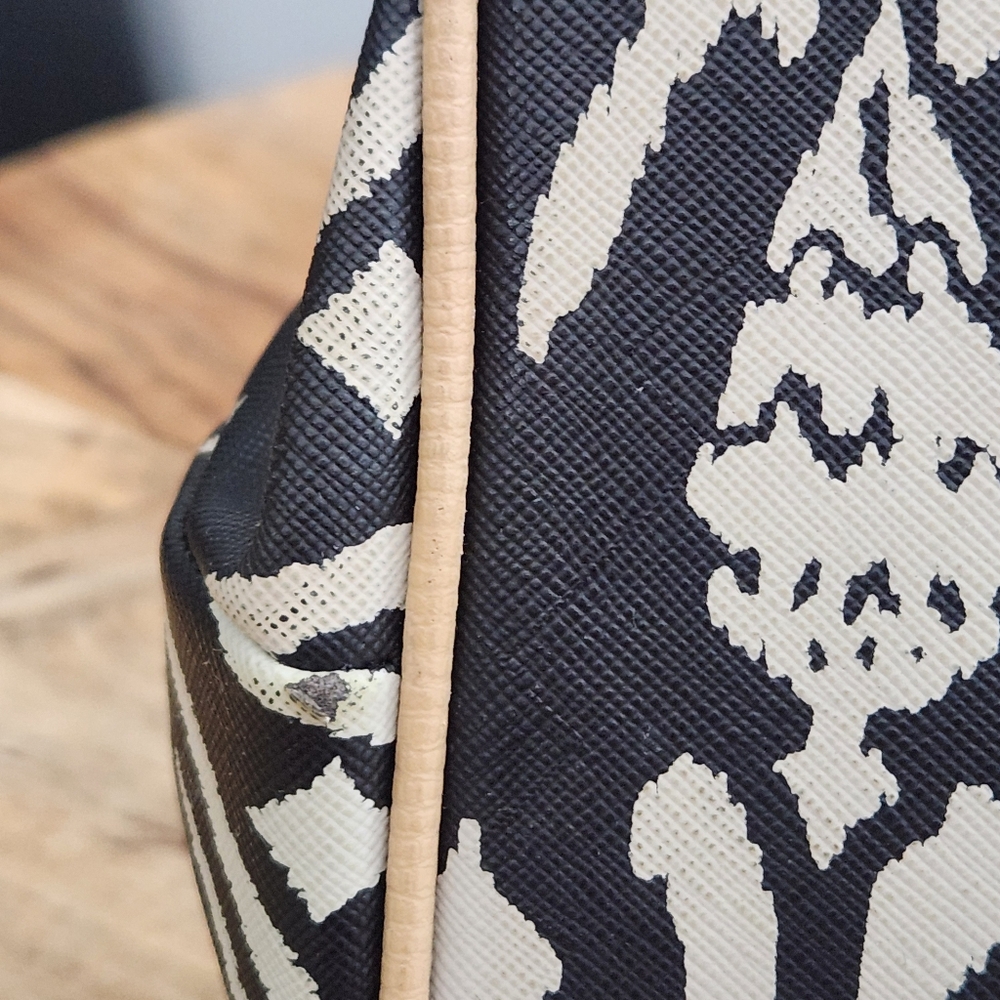 Stella and Dot La Totale Hello Sunshine Ikat Zipper Tote - Picture 16 of 16